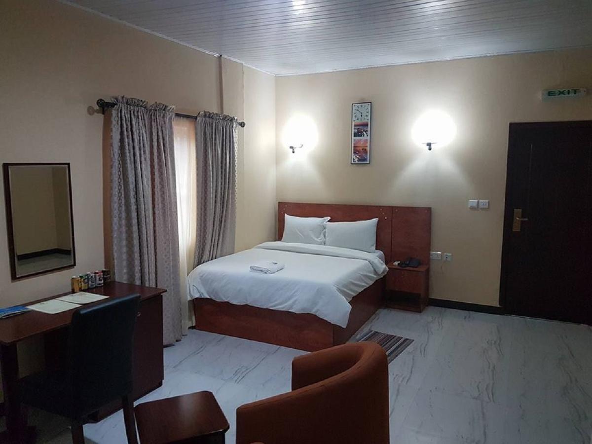 Providence Hotel Abeokuta Exterior photo